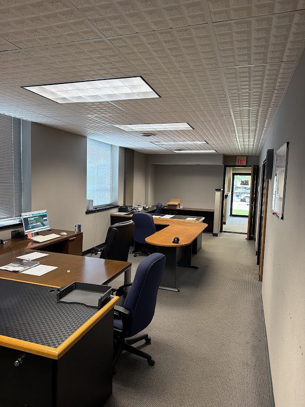 Workspaces inside the BOLD Brothers Butler, Wisconsin office